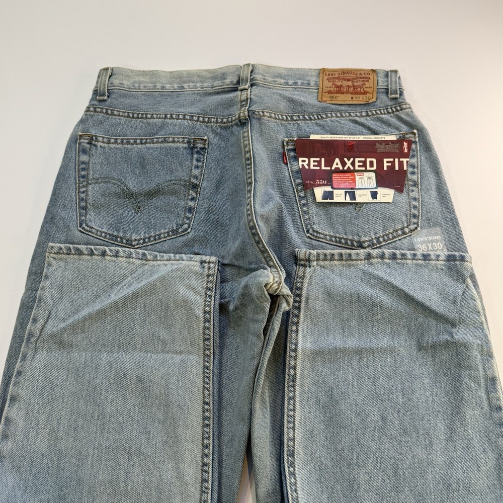Vintage Levi's 550 Jeans Mens 36x30 Y2K Blue Relaxed Fit Straight Leg Denim